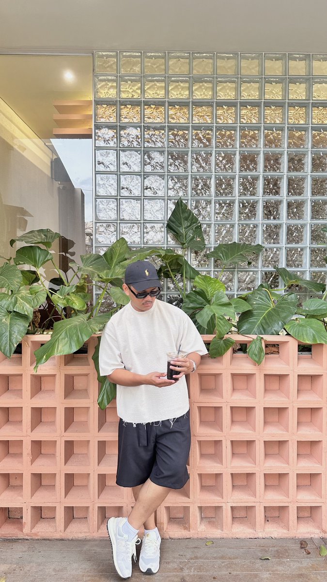 manusia biasa tweet media