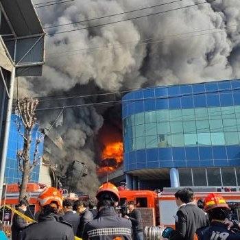 Intl Fire Buyer tweet media