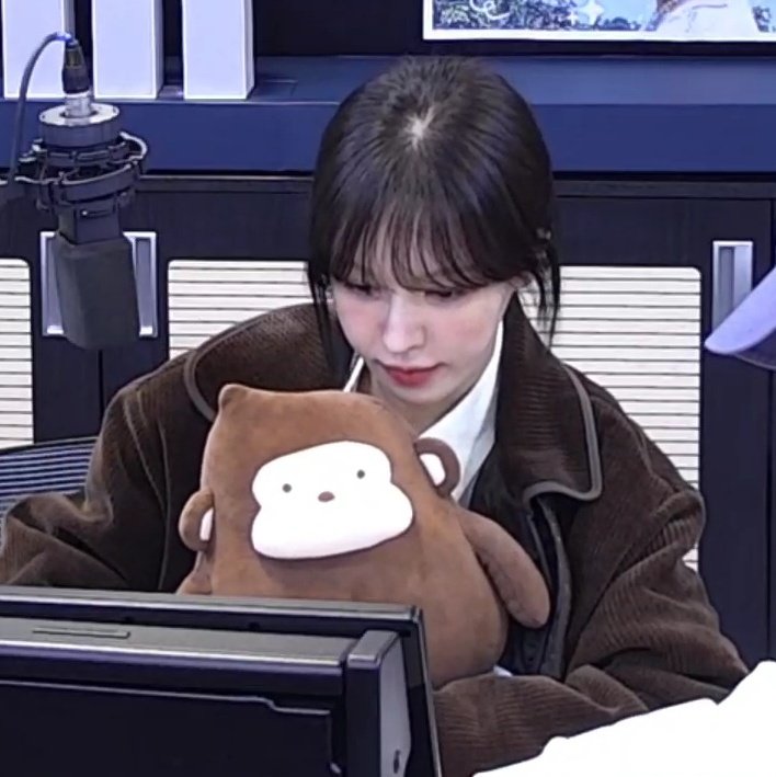 뚱릴라 : 오늘 완디랑 커플룩😎✌️