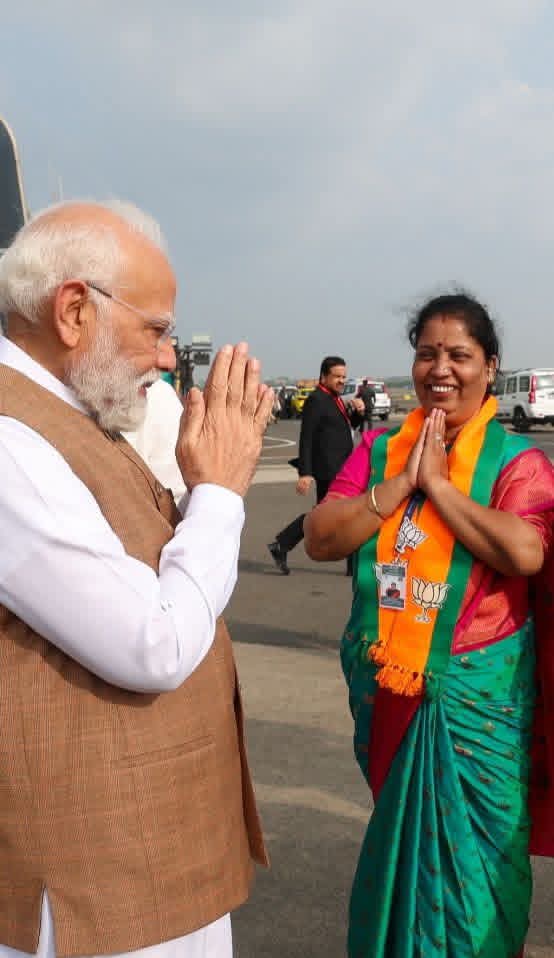 KalyaniParab's tweet photo. देशाचे लोकप्रिय पंतप्रधान आदरणीय Narendra Modi यांनी ८,९३१ दिवसांचा प्रदीर्घ आणि प्रभावी कार्यकाळ पूर्ण करत भारतीय राजकारणात सर्वाधिक काळ सत्तेत राहण्याचा ऐतिहासिक विक्रम प्रस्थापित केला आहे.
हा देशसेवेच्या अखंड ध्यासाचा, निष्ठेचा आणि समर्पणाचा गौरवशाली प्रवास आहे. https://t.co/lRnEG0AUbU