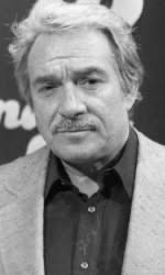 23 marzo 1922 ,nasceva il grande Ugo Tognazzi.
Attore che non mi stancherò mai di ricordare ,il mio attore italiano preferito.
E come avrebbe detto lui” Come se fosse antani con scappellamento a destra”.