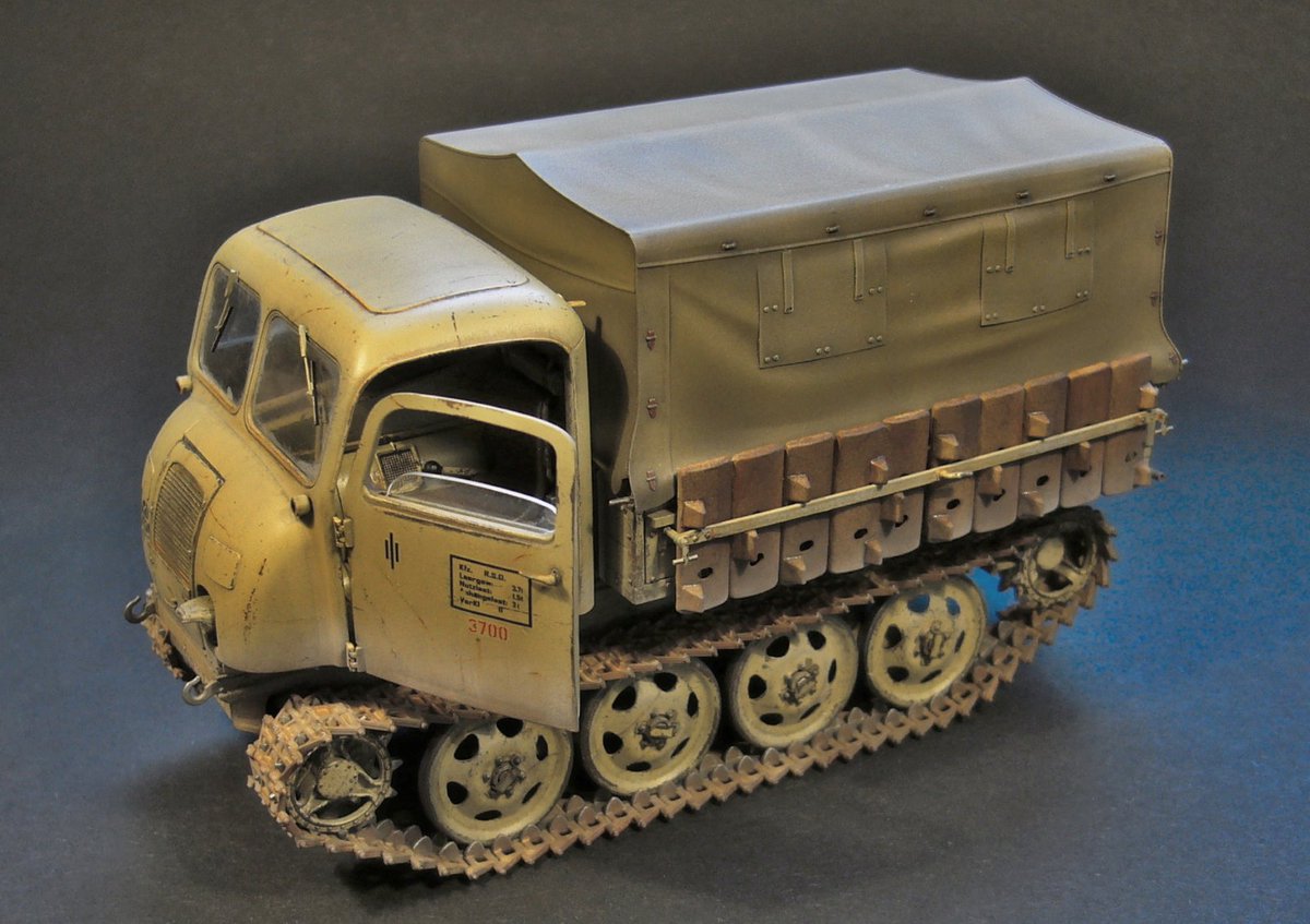 MiniArt  Models tweet media