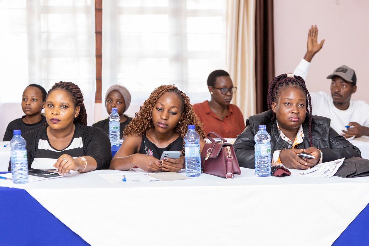 June bug 🫠 tweet media