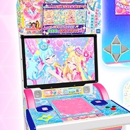 多分だけどミラクルツインスマイルだよね???前のカードでライブできるみたいで安心だ！