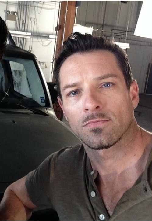 WolfFeller's tweet photo. Day 354 of posting the first Ian Bohen photo that Pinterest recommends.
#IanBohen #day354 #trend https://t.co/bWQy1Xoyol
