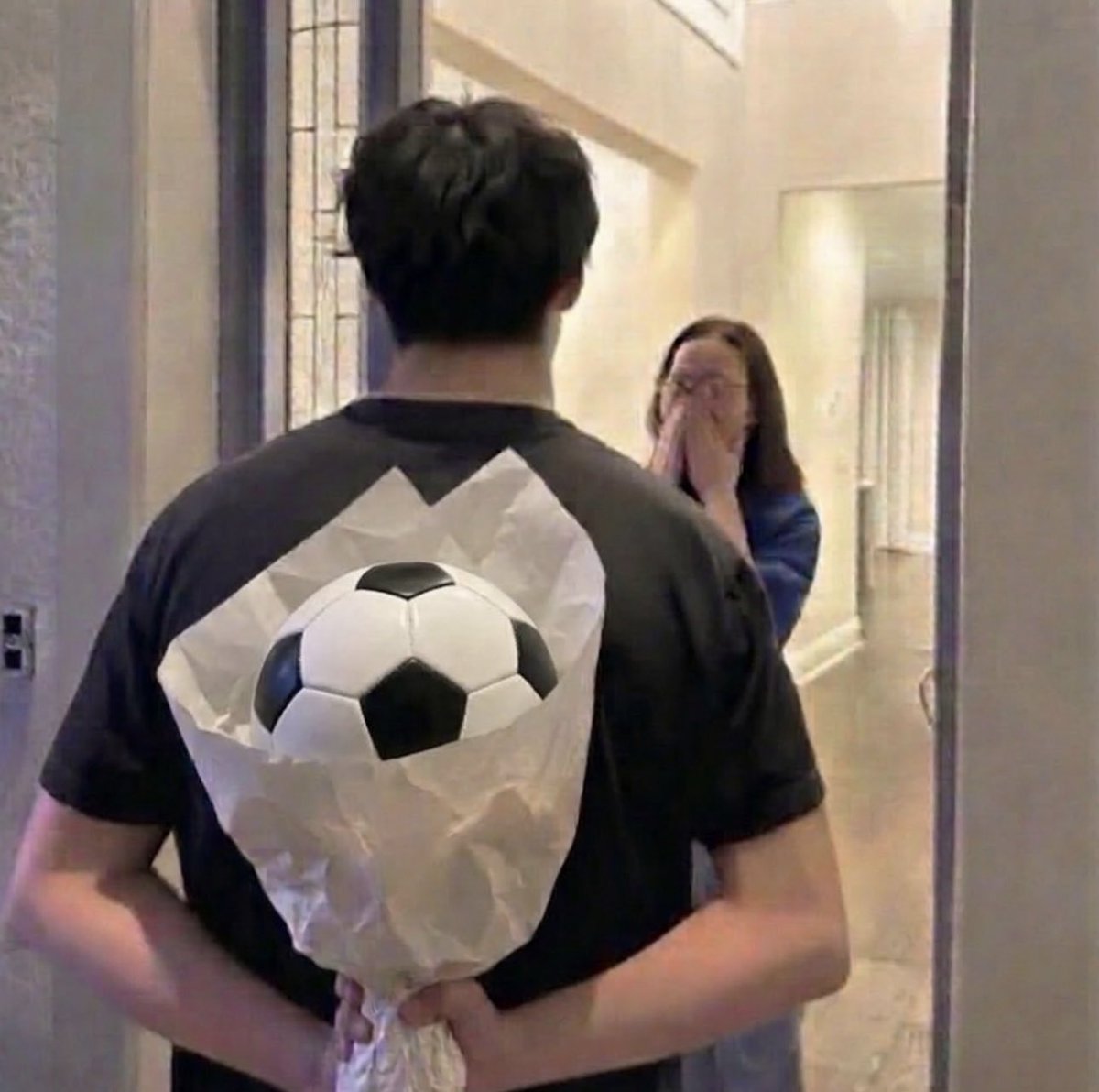 MILANEIAH 92 tweet media