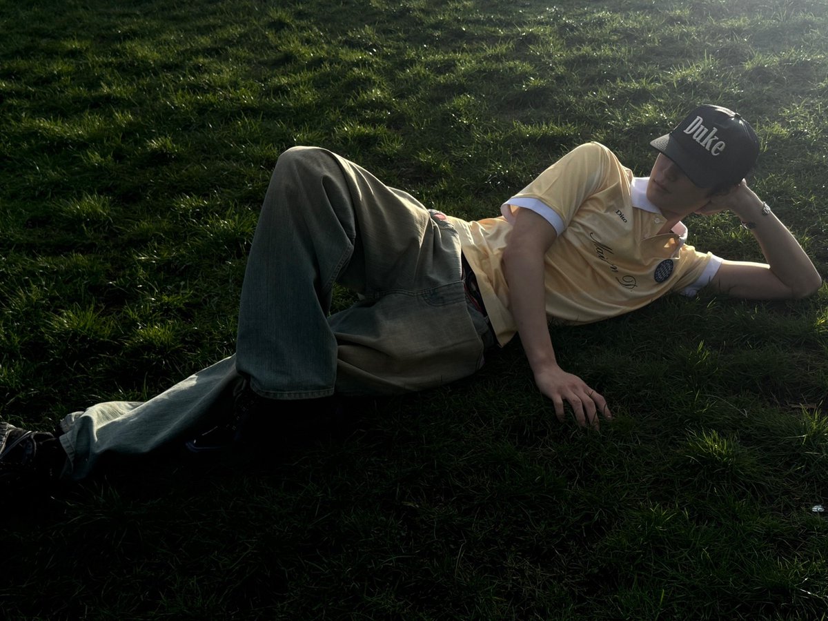 BERMUARA. tweet media