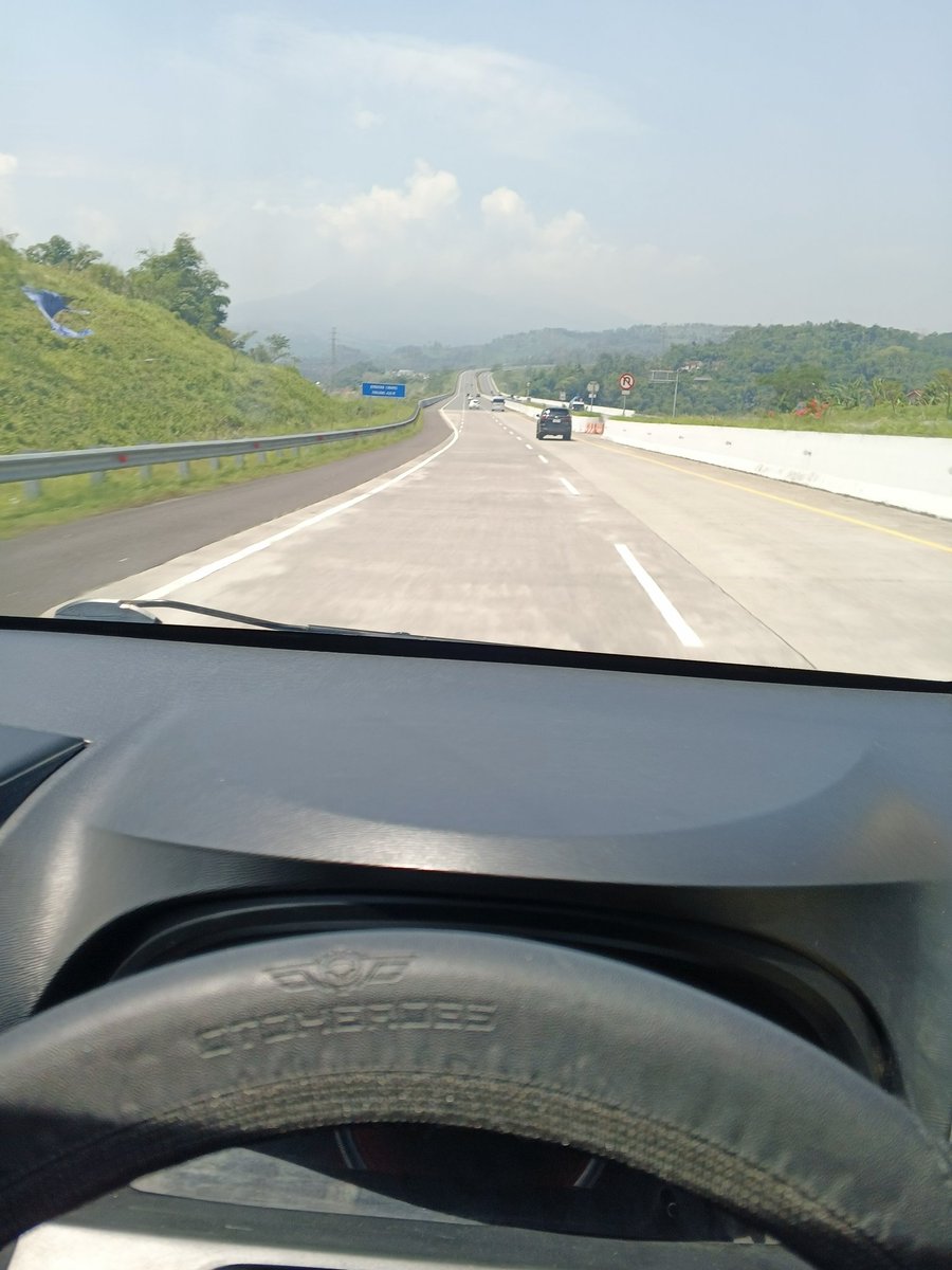 Nyingle Plat Z ( Bisa Massas ) tweet media