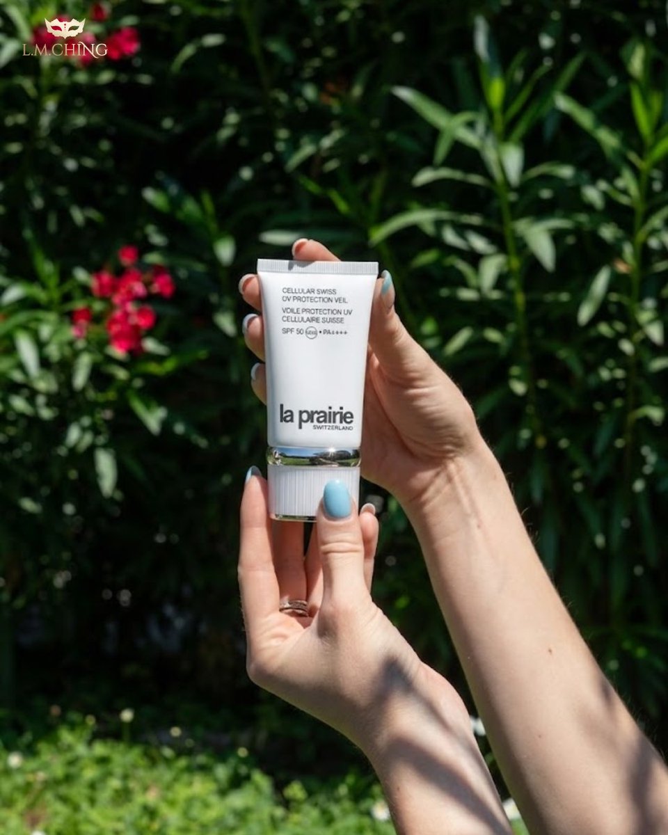 Lmchingofficial's tweet image. Light as air. Strong as ever. ☀️💎
SPF50+ protection with a flawless finish.

#LaPrairie #SunProtection