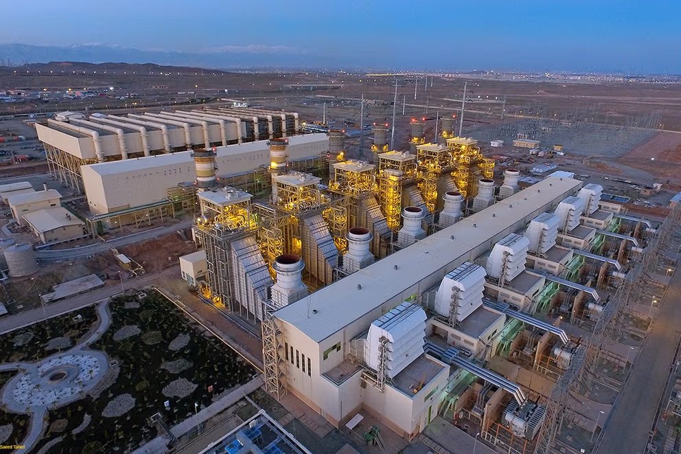 mitchellvii's tweet image. 𝗣𝗢𝗪𝗘𝗥 𝗣𝗟𝗔𝗡𝗧𝗦 𝗢𝗡 𝗛𝗢𝗟𝗗! - The fear was thick on Wall Street this morning. Four straight weeks of losses from the Iran conflict had the markets reeling and the world selling off hard.

Then Trump shared the breakthrough.

Productive conversations with Iran are