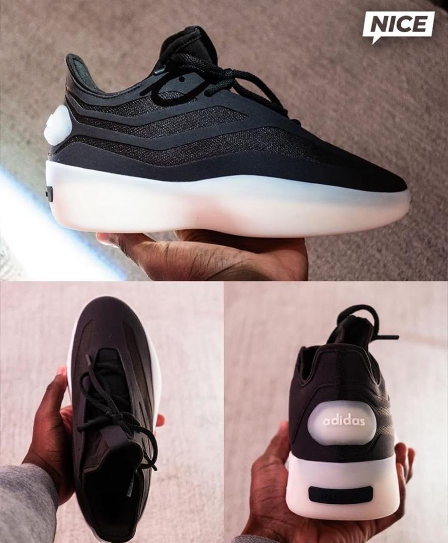 La_Pointure's tweet photo. 👟   A D I D A S

💸: 20 000fcfa
Livraison 📦 et expédition 🚚 offertes.

WhatsApp:https://t.co/HjdPztlkXZ https://t.co/RJuoKPlenn
