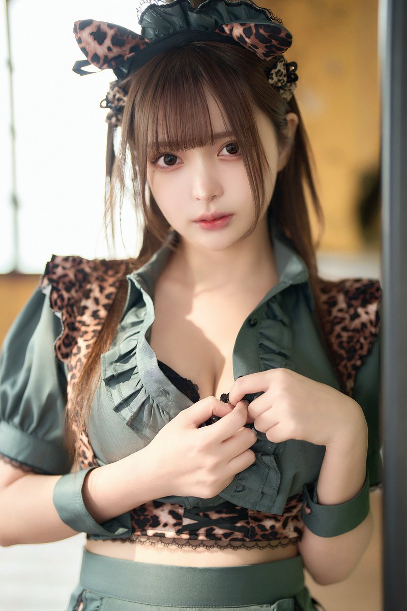 Post by 早瀬みる@C108日曜 南a24ab on X: 肉食系メイド