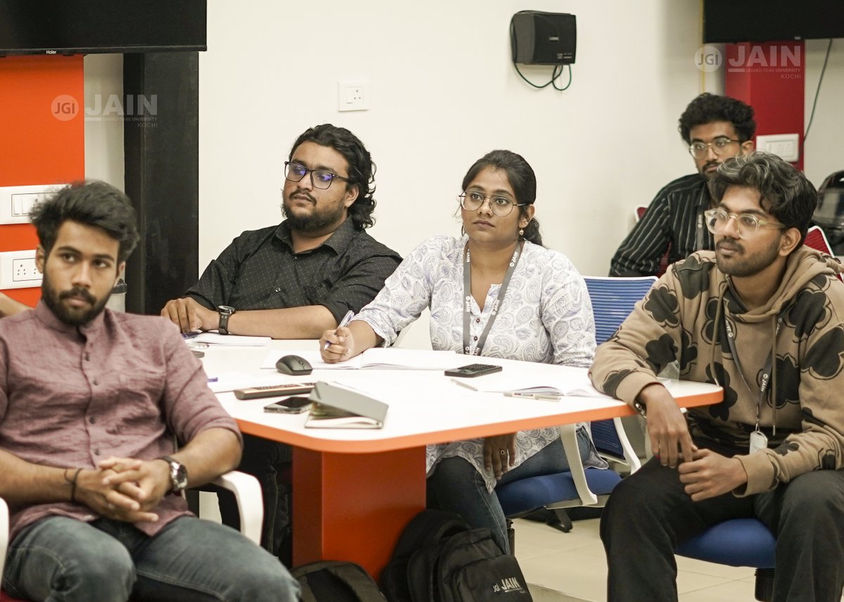 jain_kochi's tweet image. Beyond textbooks, into the real world of HR.

The Department of Management Studies at CMS Business School Kochi hosted an insightful session on “The Multifaceted Role of HR Professionals in Modern Organizations.”

#CMSKochi #ManagementLife #HRLeadership #FutureManagers