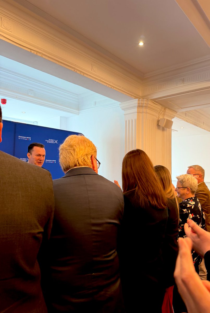 Annie Wells tweet media