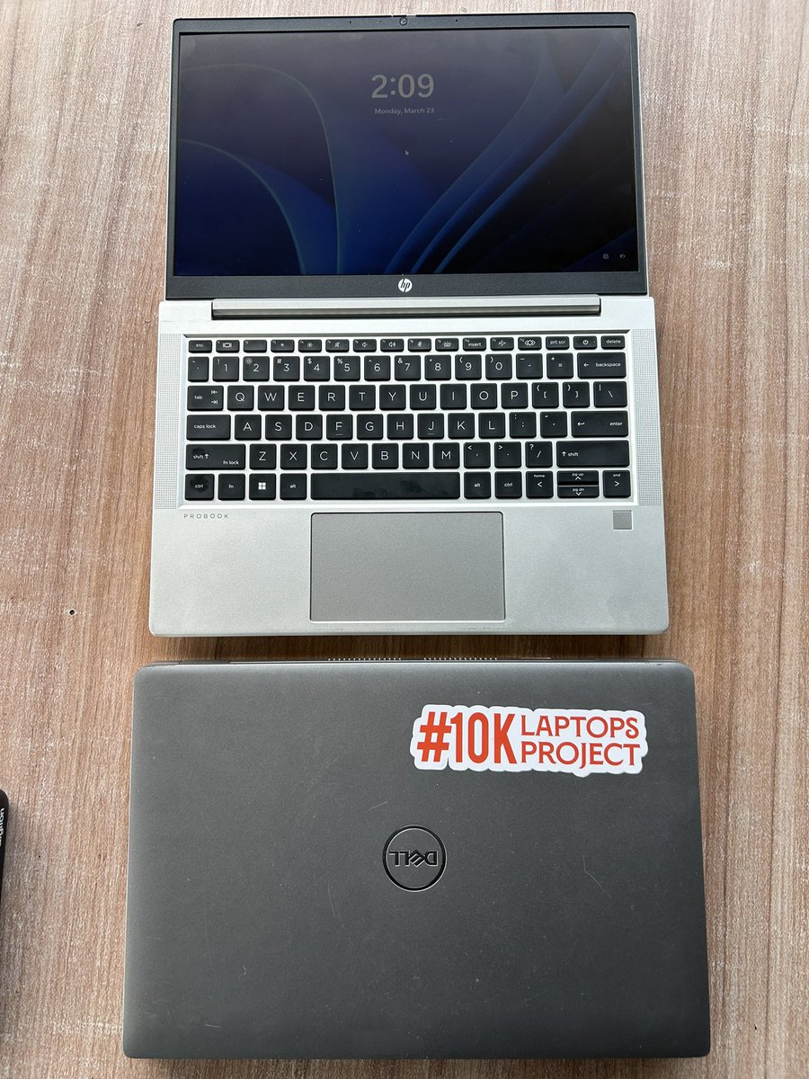 Val Gadgets tweet media