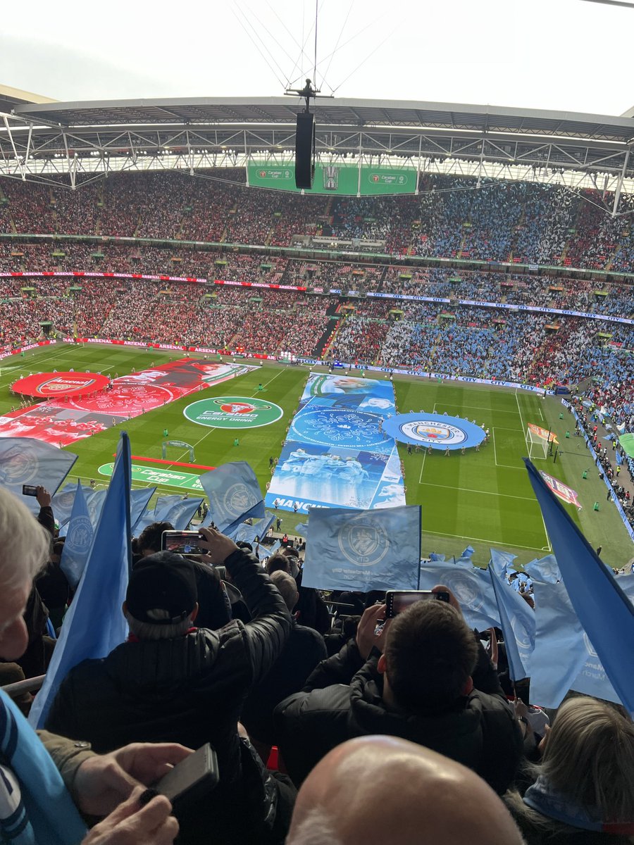 paultwin6's tweet photo. City tearing cockneys apart again https://t.co/BsKRuQLbv9