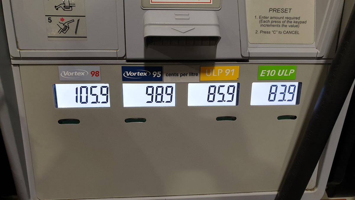 taipan168 tweet media