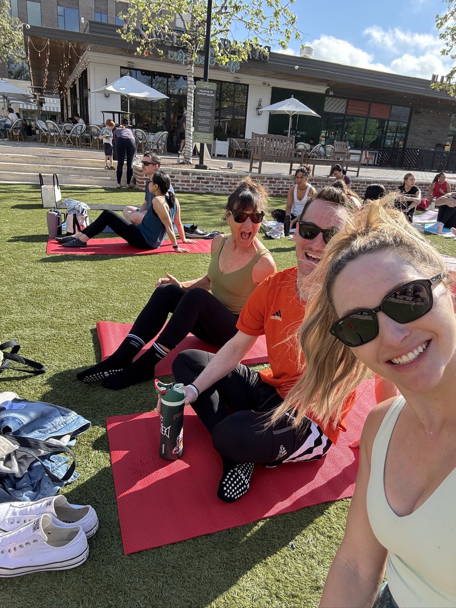 Phil Yanda tweet media