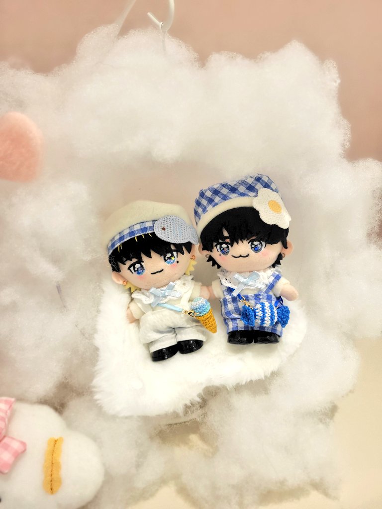 とみー tweet media