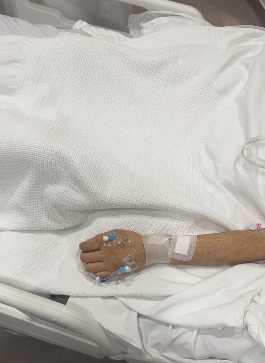 Doclander tweet media