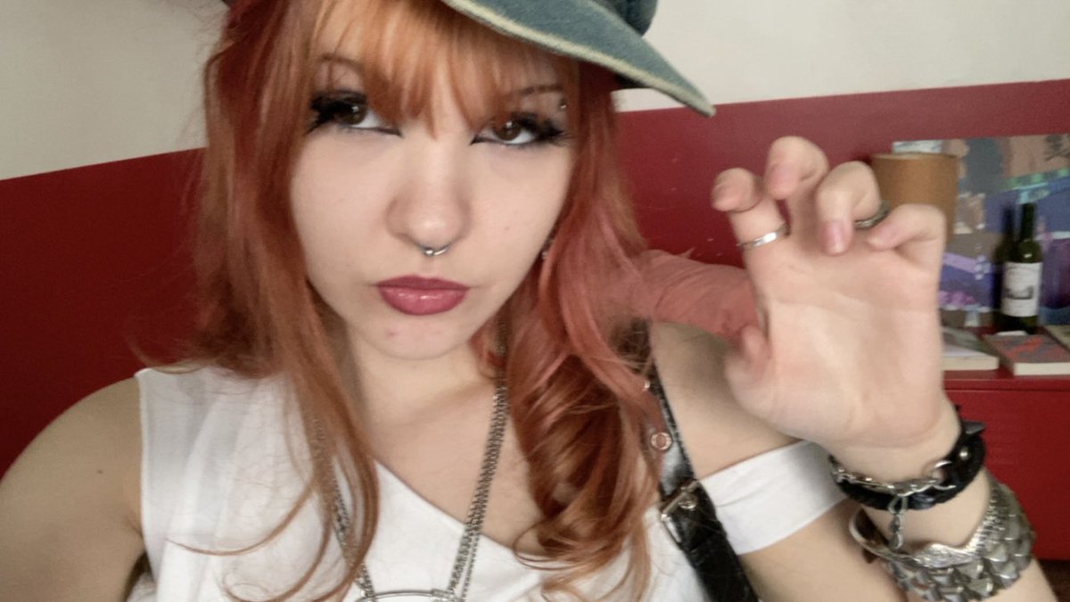 ♱ kk0rįīí ♱ tweet media