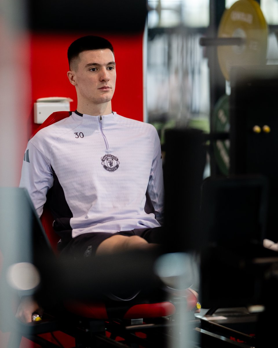 ManUtd's tweet photo. 🚨 We have updates on three Reds ahead of the international break...