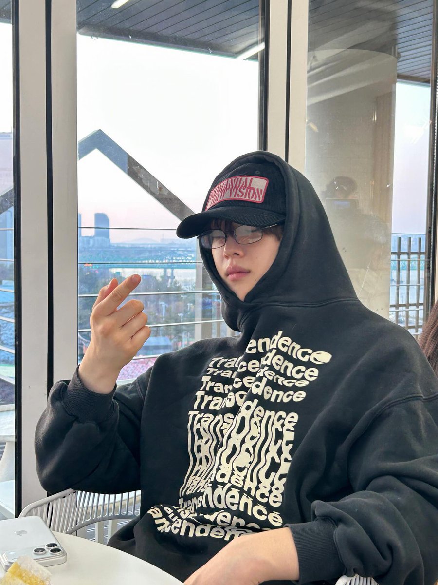 cix.official tweet media