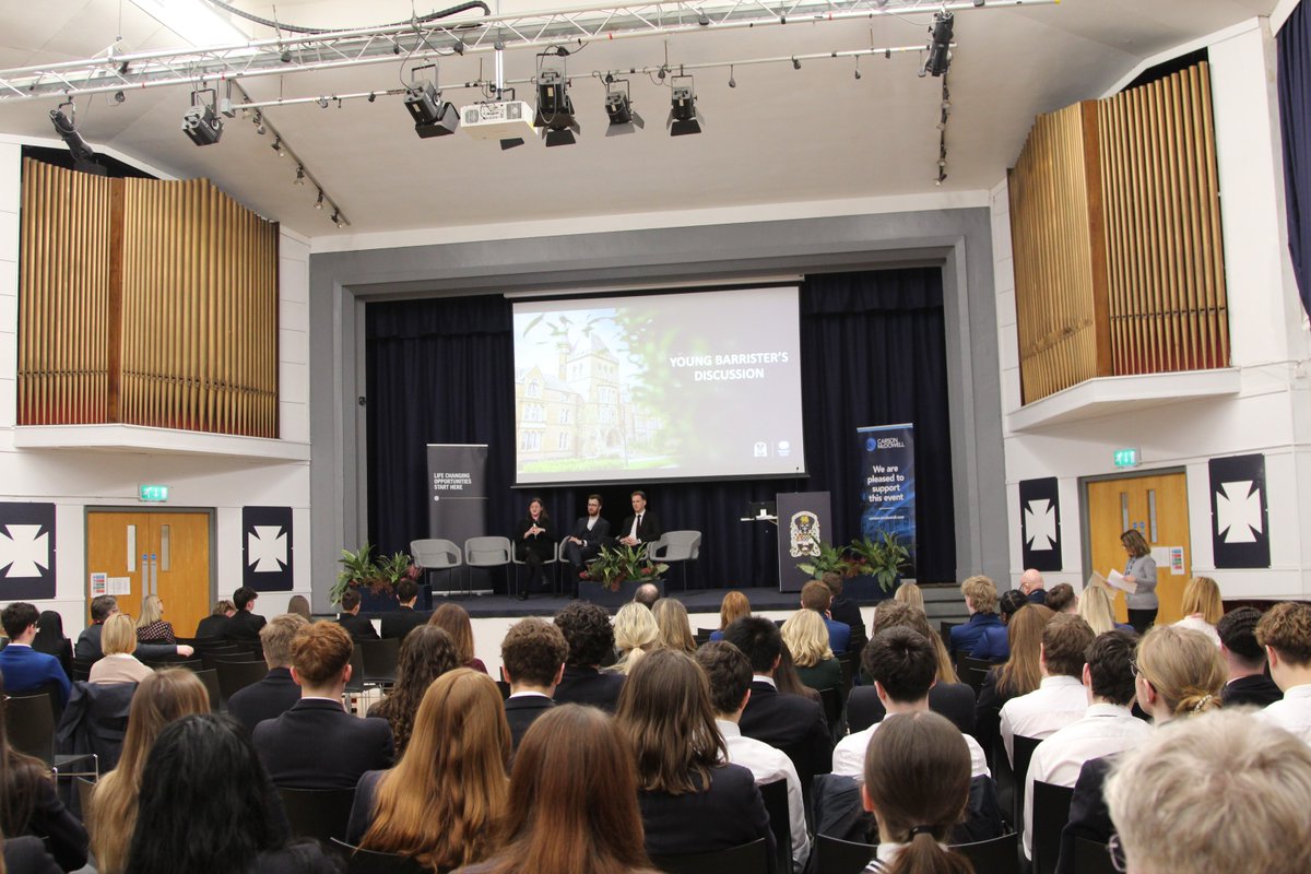 MethodyBelfast's tweet image. On Friday, we hosted our 32nd Annual Interschools' Sixth Form Law Conference, inspiring pupils with insights into the legal profession. Thank you to Carson McDowell for generously sponsoring the event and supporting this invaluable learning experience.

#MCB #Methody #MadetoLead