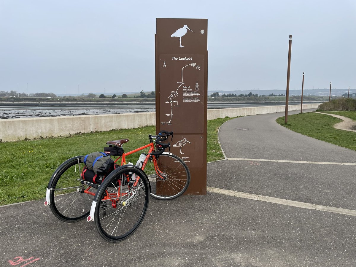 Digby’s Hug 🌈⭐️ 🤭 tweet media