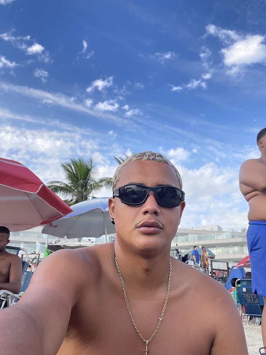 Igor25166190's tweet photo. 🌊🏝️ https://t.co/mVpIZQgfe3