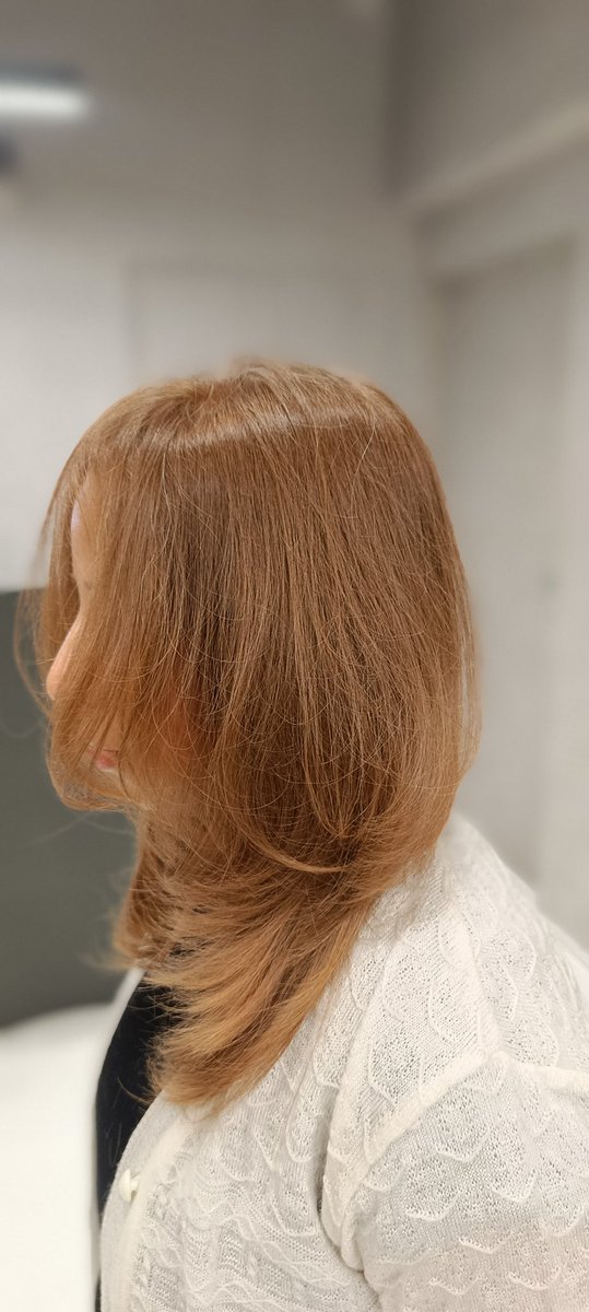 This is the kind of hair that doesn’t try too hard.
The Breezy Blowdry gives you light bounce, natural movement, and a smooth finish without stiffness. No heavy styling, no frozen curls, just soft waves that flow when you move.

It feels fresh, relaxed, and confident. Perfect for