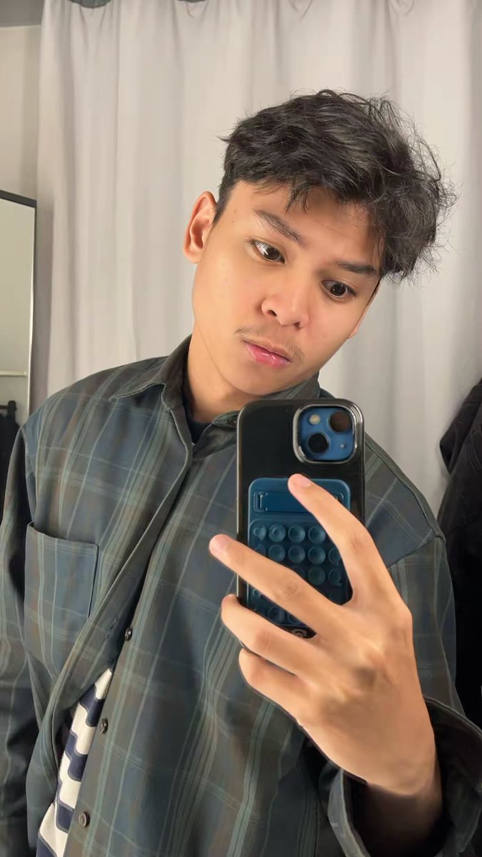 zoro juro 🍉 tweet media