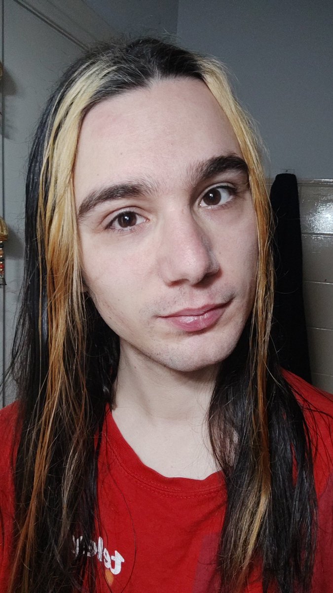 Pixeles Lectores tweet media