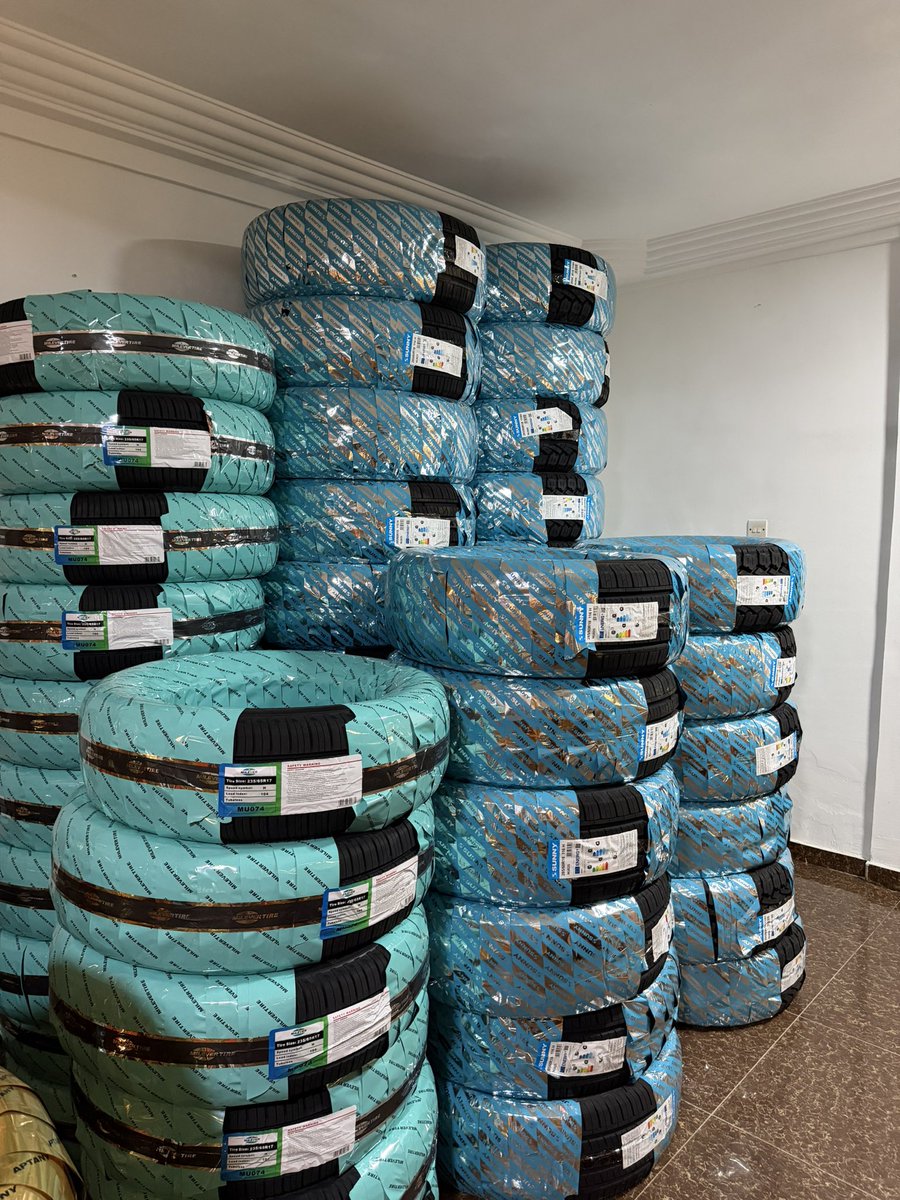 QUEEN OF AUTOMOTIVE tweet media