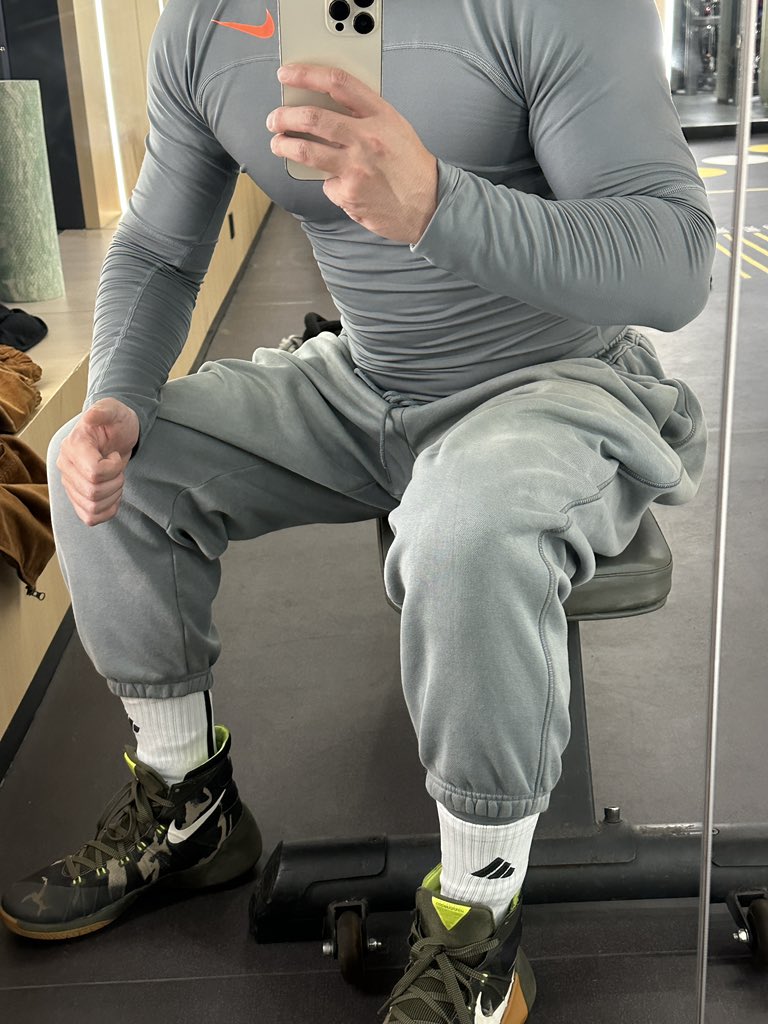 肌肉篮球主 tweet media