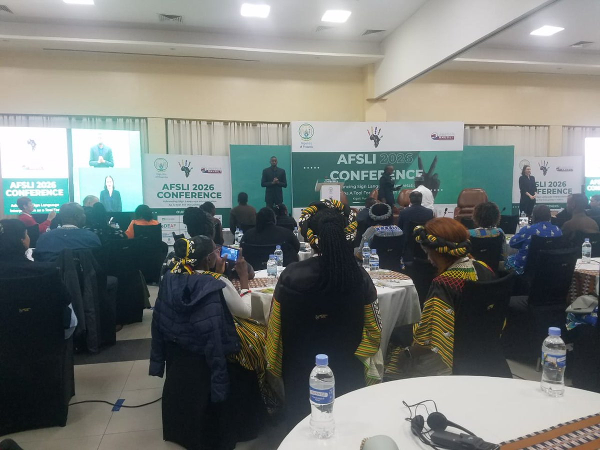 RADIO UMUCYO 102.8FM tweet media