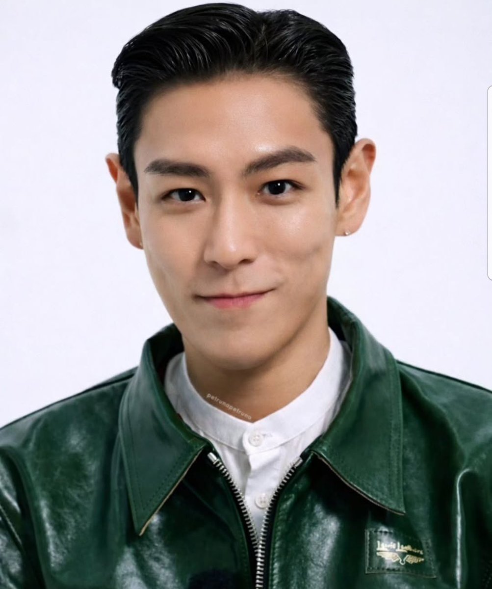 luluuu✨| TOP IS BACK 03.04 tweet media