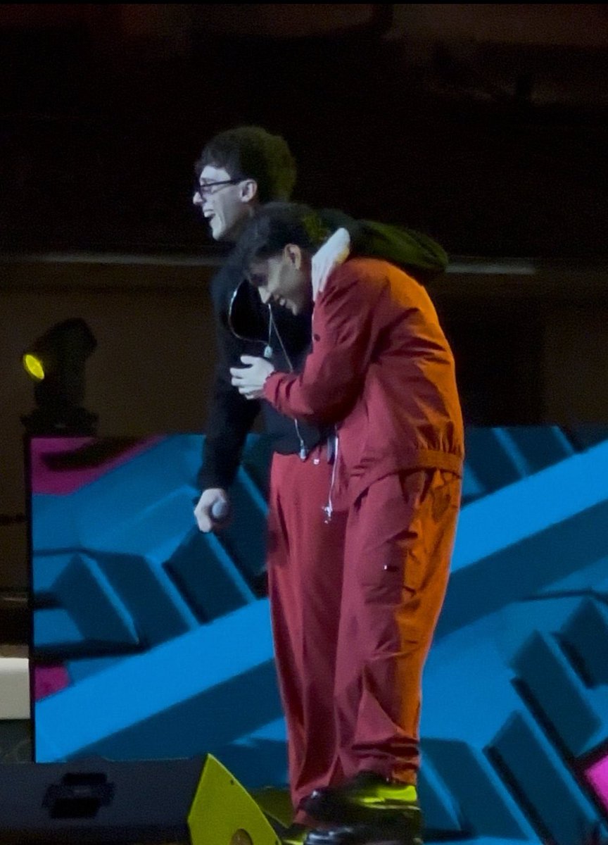 peularis 💫 partenogay era 🤌🏼 tweet media