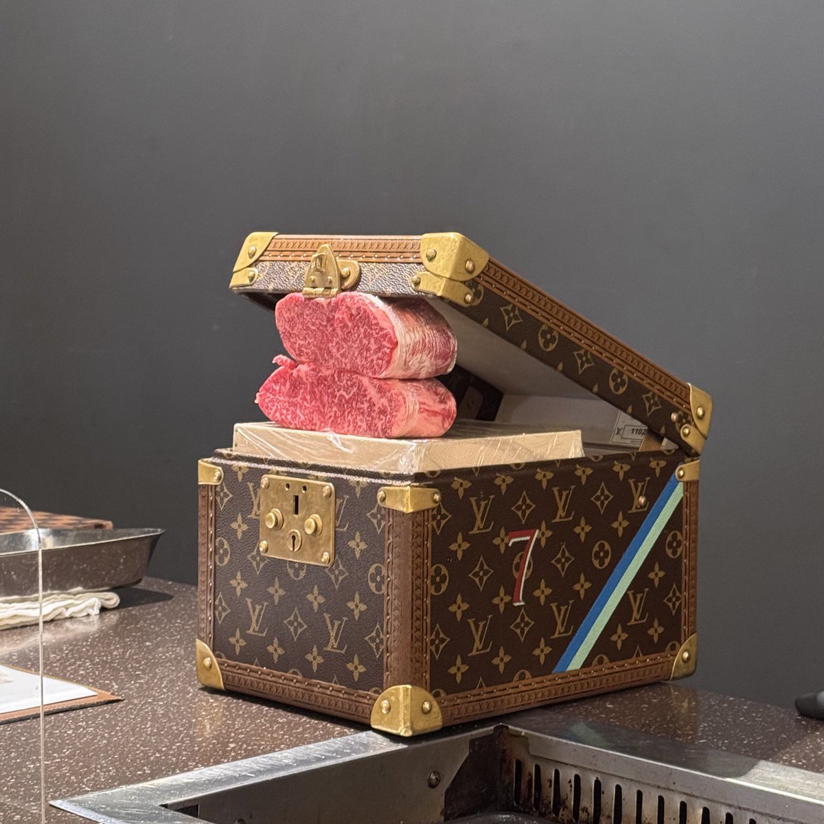 밀크바나나 tweet media