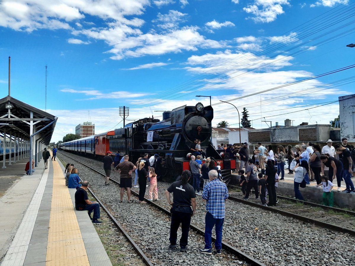 Chiakimon 🚊 tweet media