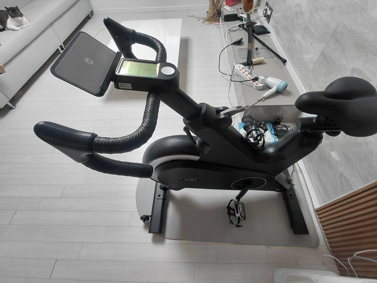 미오챗 tweet media