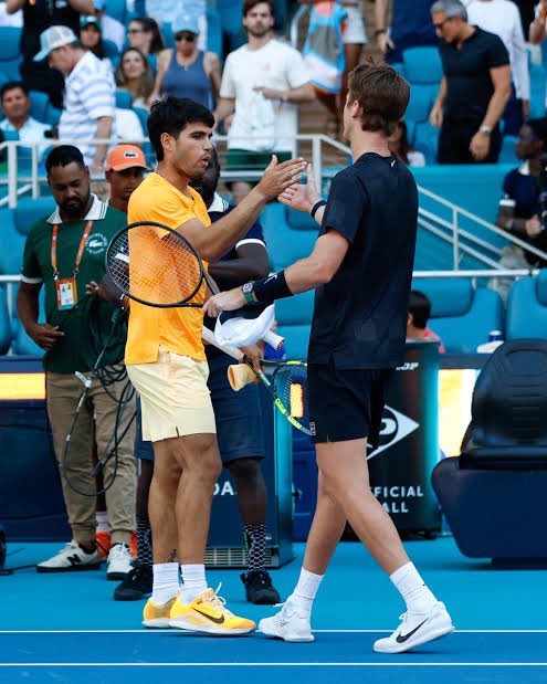 Eleonora Aloise tweet media