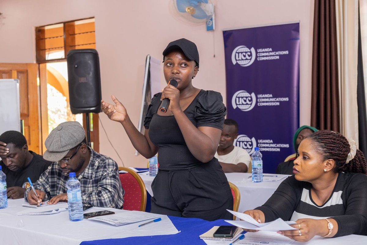 DamalieNd53457's tweet photo. 🎬 Producers = Project Leaders! 🚀 In the Western Region Filmmaking Workshop, Hoima, learn how to lead your team, manage budgets & bring stories to life! #ProlineFilmAcademy #FilmmakingWorkshop
#GoldenPosts https://t.co/cGqiabyOzE