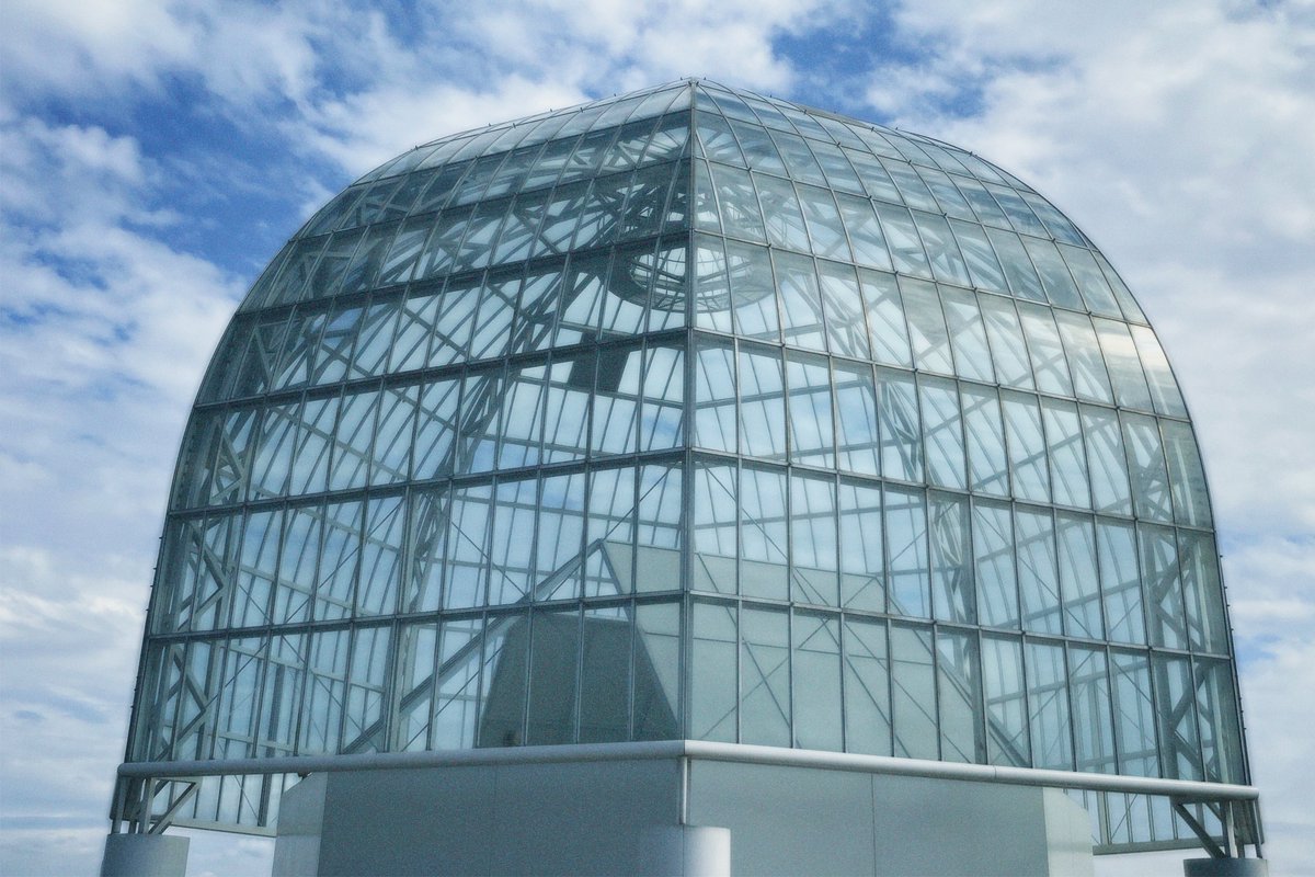 青い子 tweet media