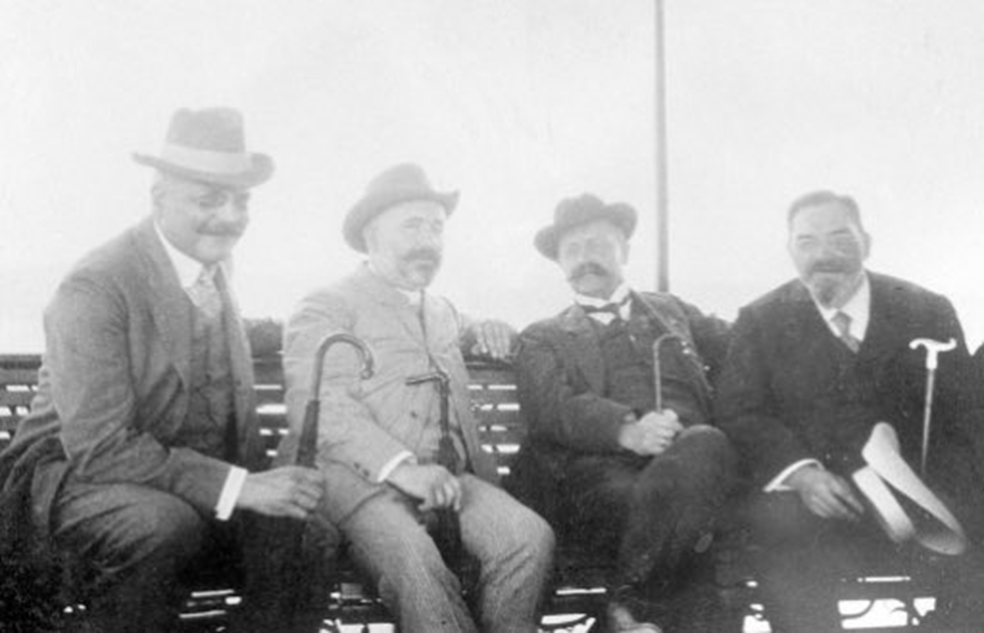 Robert Howard tweet media