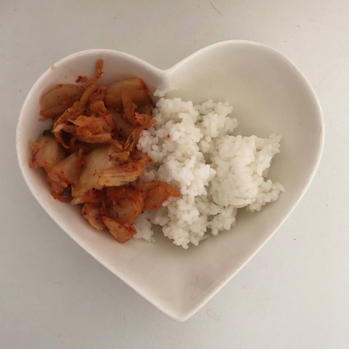 marshmellowblob's tweet photo. I love ugly and sad looking food https://t.co/AQnAUYnt45