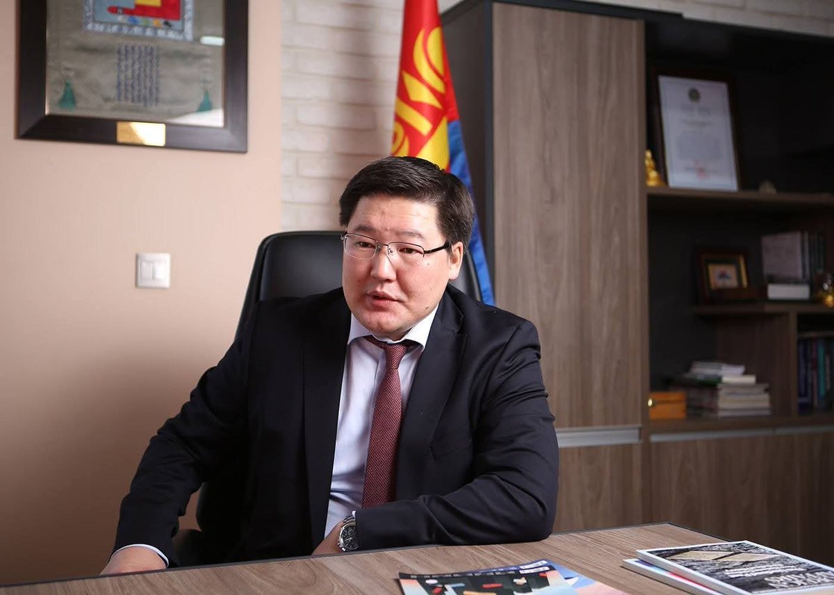 Maral Maralaa tweet media