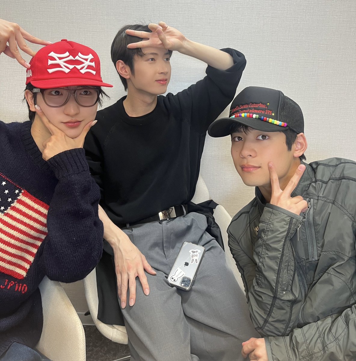 xy___official's tweet image. 2026.3.23(Mon) Insta live
Thankyou!

#Pstar #KOSEI #MITCHY

▼archive
instagram.com/reel/DWOcbVFEb…

#XY 
#YOSHIKI
@YoshikiOfficial 
@0830_pika