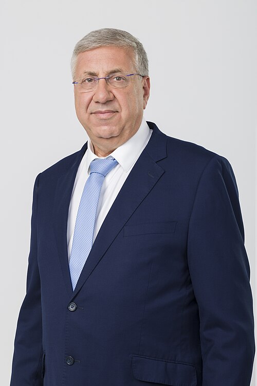 דוד מנור tweet media