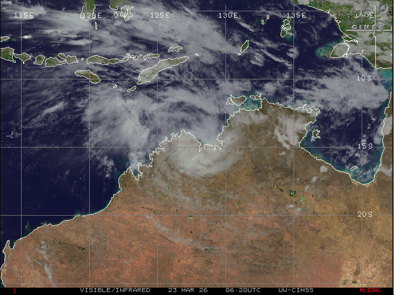 jnmet's tweet image. #Narelle is over the Joseph Bonaparte Gulf &amp;amp; will cross the northern #Kimberley region Monday night &amp;amp; Tuesday, local time. Narelle will strengthen off NW Australia starting around midweek then can bring rain &amp;amp; wind to western #WesternAustralia this weekend.